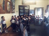 Alumnos de primaria visitando la Hacienda San Pedro.